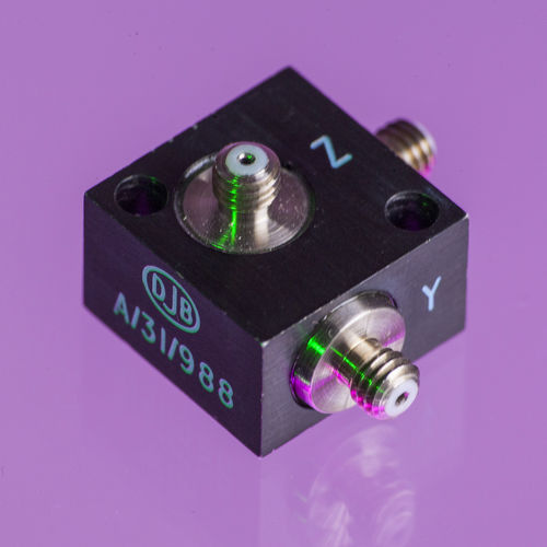 Accéléromètre triaxial - A/31 - DJB Instruments UK Ltd - piézoélectrique / haute température / pour applications automobiles