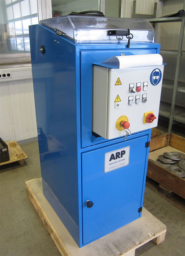 Déchiqueteur à 2 arbres - CS series - ARP GmbH & Co. KG - papier / de copeaux / pour carton