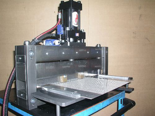 Cisaille pour profilé en aluminium - Grangier Constructeur - à tôle / guillotine