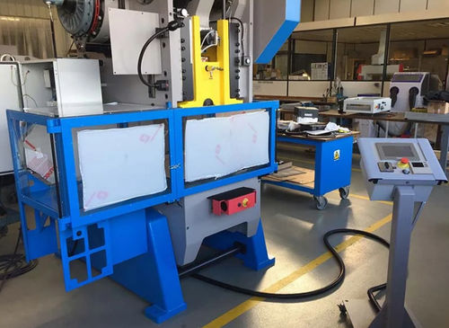 Système d'armoire industriel - ETS LONG SAS - EMG PRESSES