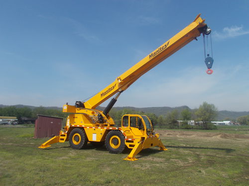 Grue automotrice - M300 - Manitex - à flèche / pour terrain difficile