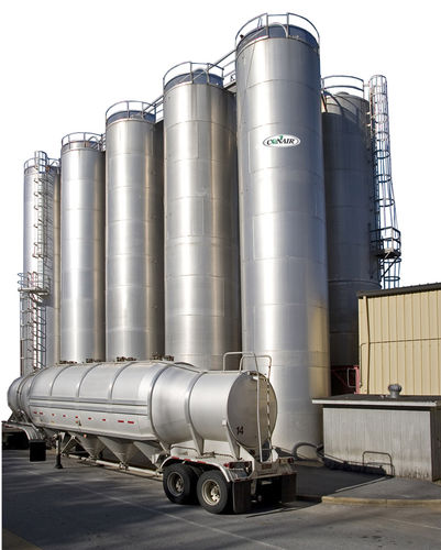 Silo à fond conique - SW - Conair - soudé / boulonné / pour granulés en plastique