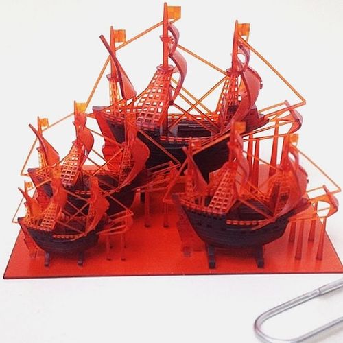 Résine d'impression 3D en polymère - R5 - Envisiontec - rouge / pour prototypage