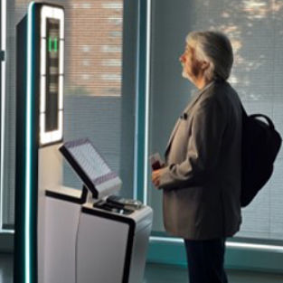 Capteur biométrique lecteur de visage - Fly to Gate - Thales - Cybersecurity & Digital Identity