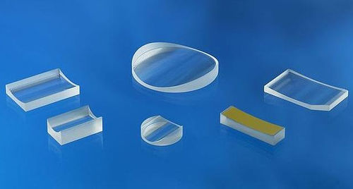 Lentille cylindrique - Hellma GmbH & Co. KG - plan-concave / en verre / de précision