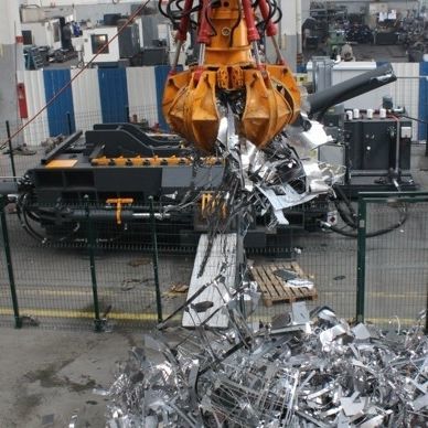 Presse à balles pour ferraille - HP3 - AYMAS MAKINA SAN. ve TIC. A.S. - horizontale / à chargement par le haut / automatique