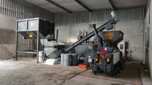 Presse à briqueter de copeaux métalliques - BP series - AYMAS MAKINA SAN. ve TIC. A.S. - pour briquettes cylindriques / hydraulique / automatique