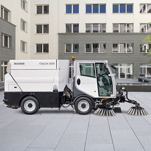 Balayeuse aspiratrice compacte - C202 - Bucher Municipal AG - pour véhicule porteur / de voirie / thermique