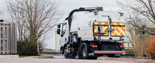Balayeuse sur camion - MaxPowa V50 - Bucher Municipal AG - thermique / de voirie / de feuilles