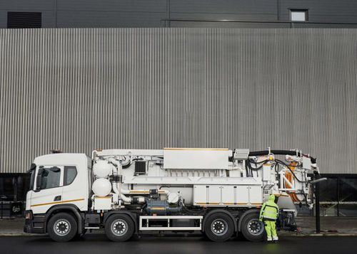 Balayeuse sur camion - SuperRecycler CR140  - Bucher Municipal AG - thermique / d'extérieur / de déchets