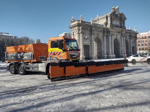 Chasse-neige large - Teplex - Bucher Municipal AG - pour véhicules légers