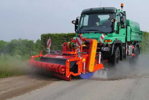 Balayeuse sur camion - SFK series  - Dücker, Gerhard, GmbH & Co. KG  - pour tracteur / pour chargeuse / hydraulique