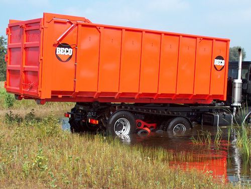 Conteneur à déchets en acier - ELKOPLAST CZ - pour déchets dangereux / avec couvercle / verrouillable