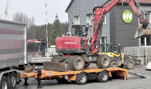 Remorque à plateau - Hüffermann Transportsysteme GmbH  - de chantier / à 2 essieux / tractée