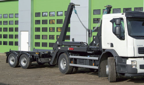Remorque porte-conteneur - City-Conzept - Hüffermann Transportsysteme GmbH  - pour matériel industriel / à 2 essieux / tractée