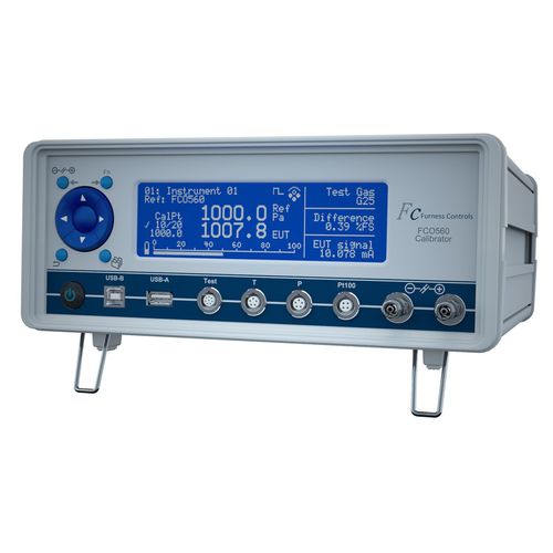 Calibrateur de pression - FCO560 - Furness Controls - de débit / pour manomètre / pour débitmètre