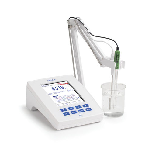 PH mètre sur table - HI5221-01 - Hanna Instruments - de process / numérique / avec compensation de température automatique