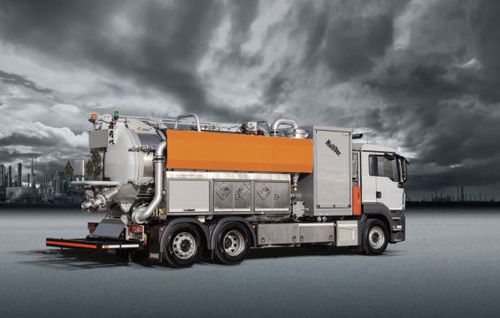 Camion aspirateur - MULTIVAC - KOKS Group b.v.  - à 3 essieux