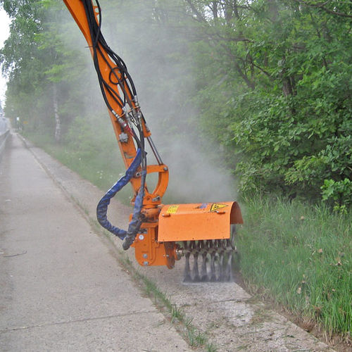 Balayeuse sur camion - RB 650 - MULAG Fahrzeugwerk Heinz Wössner GmbH u. Co. KG - d'extérieur