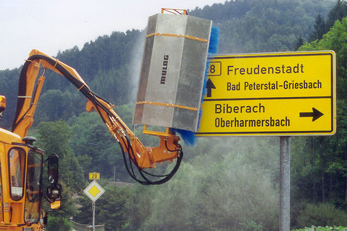 Balayeuse sur camion - FWB 1600 - MULAG Fahrzeugwerk Heinz Wössner GmbH u. Co. KG - hydraulique / d'extérieur
