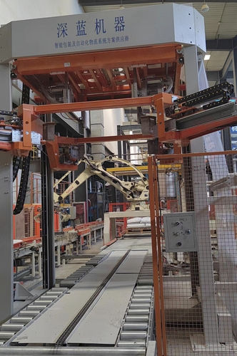 Housseuse automatique - T Series - SHANDONG  SINOLION  MACHINERY  CORP  LTD - à film étirable / de palettes / verticale