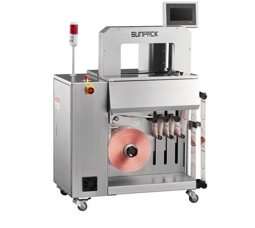 Machine de pose de bandeau automatique - WK06-75C-MQ - DONGGUAN XUTIAN MACHINE CO.LTD. - à film OPP / pour bouteilles PET / pour l'industrie pharmaceutique