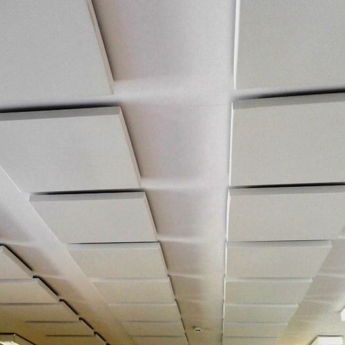 Panneau sandwich d'absorption acoustique - BT series - SILENCIO, LDA. - âme en mousse / face en polyester / pour plafond