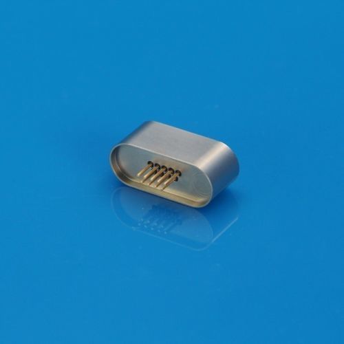 Connecteur d'alimentation électrique - Xiamen Innovacera Advanced Materials Co., Ltd - micro-D / rectangulaire / à souder