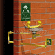 douche oculaire murale / en plastique / pour l'intérieur / automatique