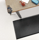 tapis de travail / à bulles / en caoutchouc nitrile / en nitrile