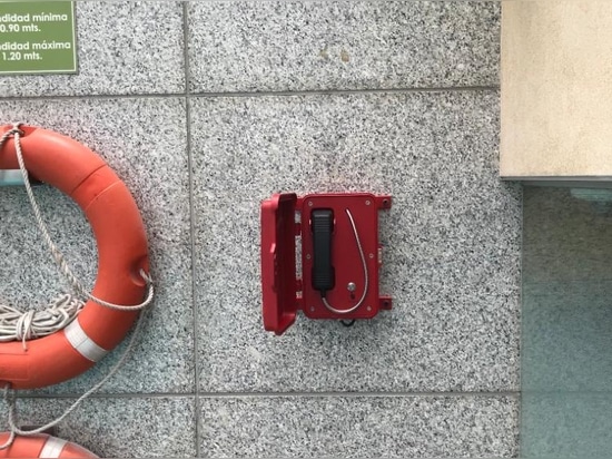 Notre téléphone d'urgence JR101-CB a été installé à l'hôtel Hilton au Pérou