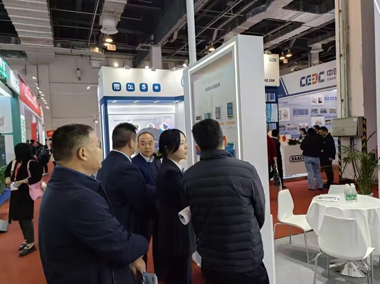 Dwin Technology fait une apparition spectaculaire à l'exposition internationale de Shanghai sur les technologies de chauffage et d'énergie thermique (HEATEC 2024)