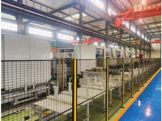 La puissance de la fabrication mondiale : Machines de moulage par injection SOUND - Innovation depuis 1955
