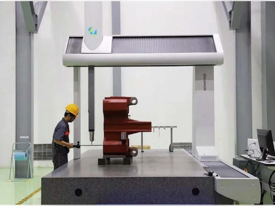 La puissance de la fabrication mondiale : Machines de moulage par injection SOUND - Innovation depuis 1955