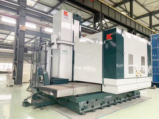 La puissance de la fabrication mondiale : Machines de moulage par injection SOUND - Innovation depuis 1955