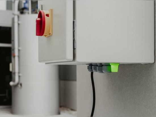 Feu de signalisation NivoLED® sur l'armoire électrique
