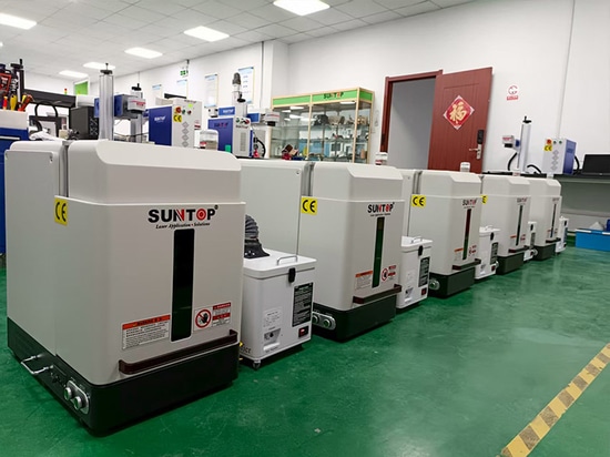 Livraison d'une machine de marquage laser fermée achetée par le gouvernement d'Oman