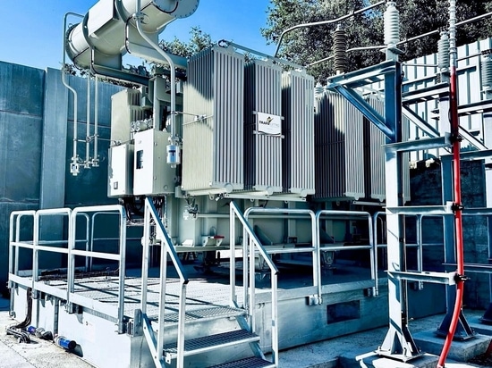 Bac rétention TRT H MODULO SANERGRID avec couverture anti feu EXTICOV équipée rambardes et escalier