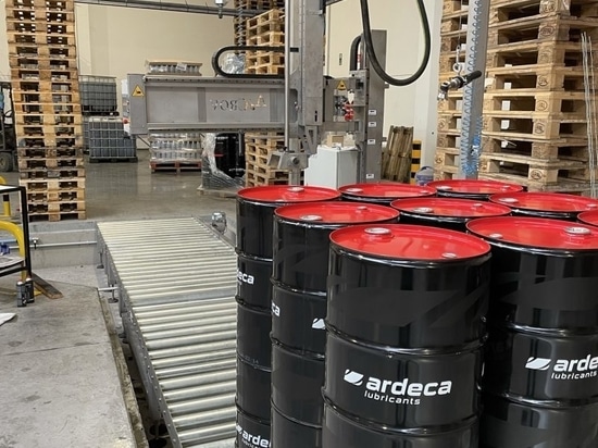 Nouvelle ligne de remplissage de fûts et d'IBC pour lubrifiants, Belgique