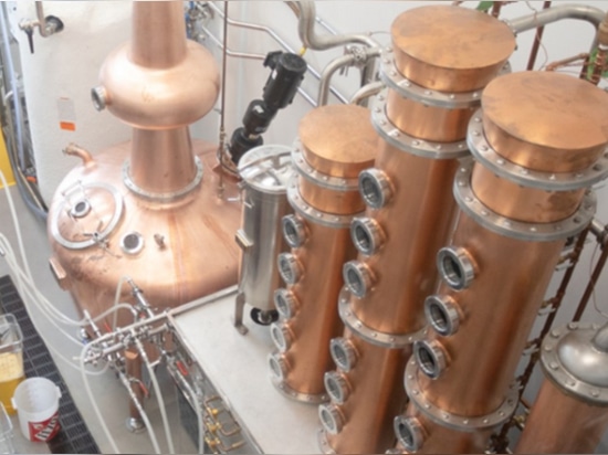 Innovation et excellence dans la formation des brasseurs et distillateurs artisanaux