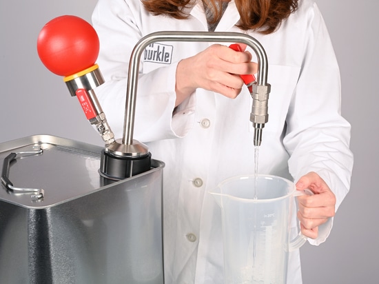 Pompe à solvant pour bidon en fer blanc, commande manuelle (Bürkle GmbH)