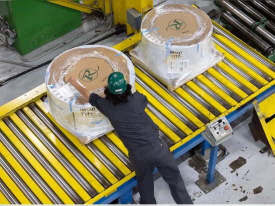 Guide des prix des emballeuses automatiques de bobines d'acier | Ce que les acheteurs doivent savoir