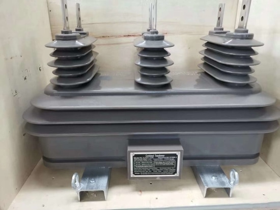 TRANSFORMATEUR COMBINÉ DE MESURE DE HAUTE TENSION POUR L'EXTÉRIEUR