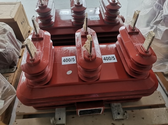 TRANSFORMATEUR COMBINÉ DE MESURE DE HAUTE TENSION POUR L'EXTÉRIEUR