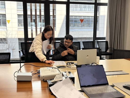 Troisième visite d'un client zambien à Tianan Electric