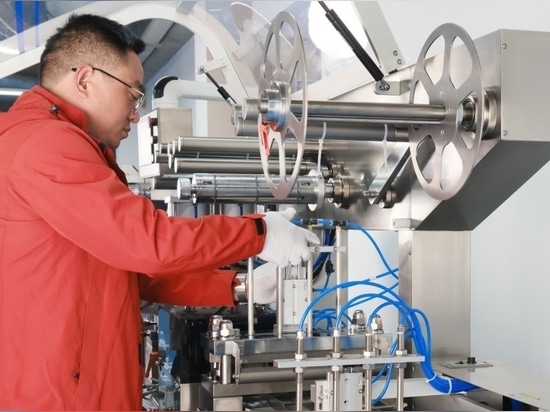 Figure 6 Démontage de la machine par l'ingénieur
