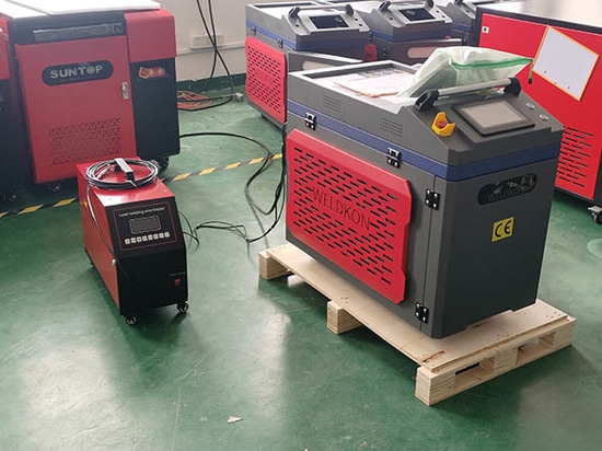SUNTOP expédie en Espagne une soudeuse laser 5-en-1 de 2 kW entièrement testée
