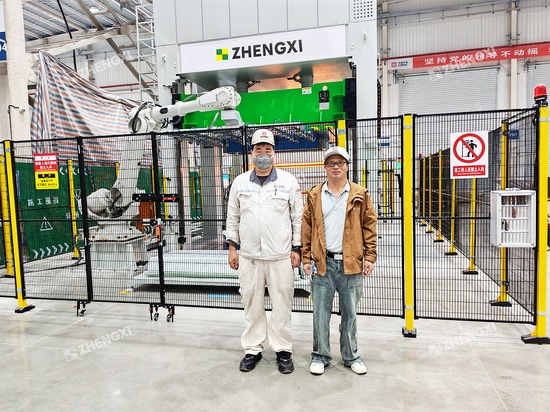 Photo de groupe avec les clients