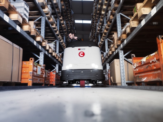 C120 : L'autolaveuse industrielle Comac, conçue pour tous les besoins de nettoyage