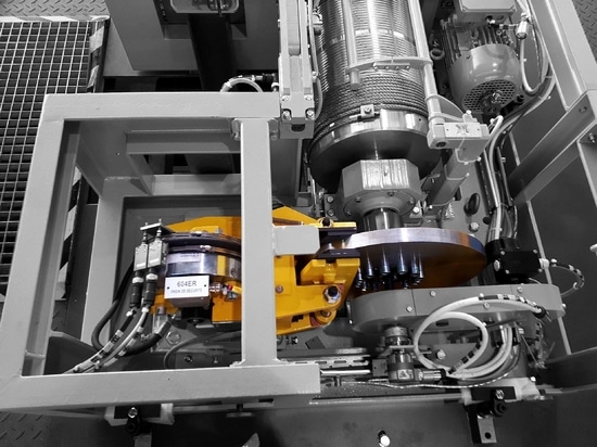 Les nouveaux freins à disque électromagnétiques de la série DA de RINGSPANN sont conçus pour être utilisés sur les grues de chantier, les grues portuaires et les grues de centrales électriques, ain...